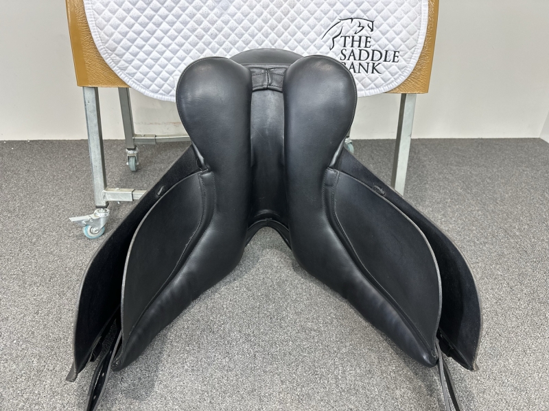 16 inch Ideal Suzannah Dressage Black Medium Wide - Image 5