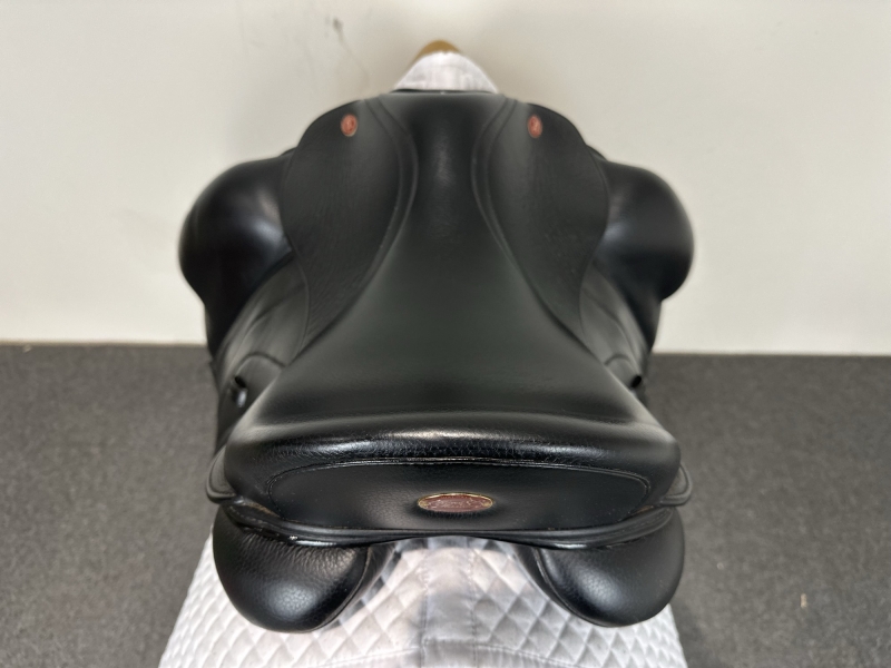 17 inch Kent and Masters Competition Series Monoflap Dressage Black Adjustable - Image 7