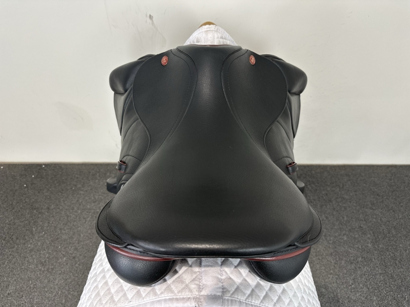17 inch Kent and Masters Competition Series Monoflap XC Black Adjustable - Image 2