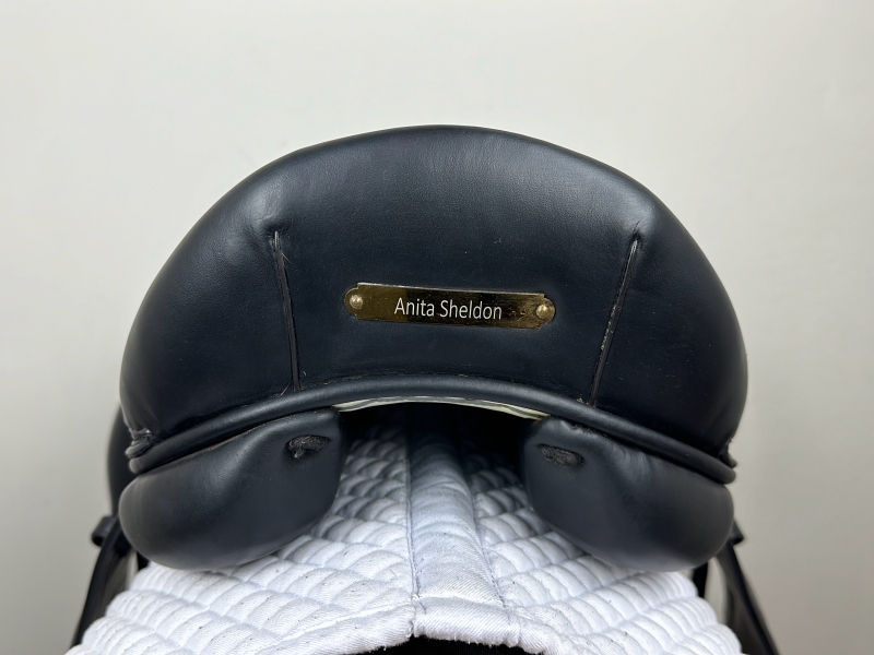 17 inch Voltaire Adelaide Black Wide - Image 2