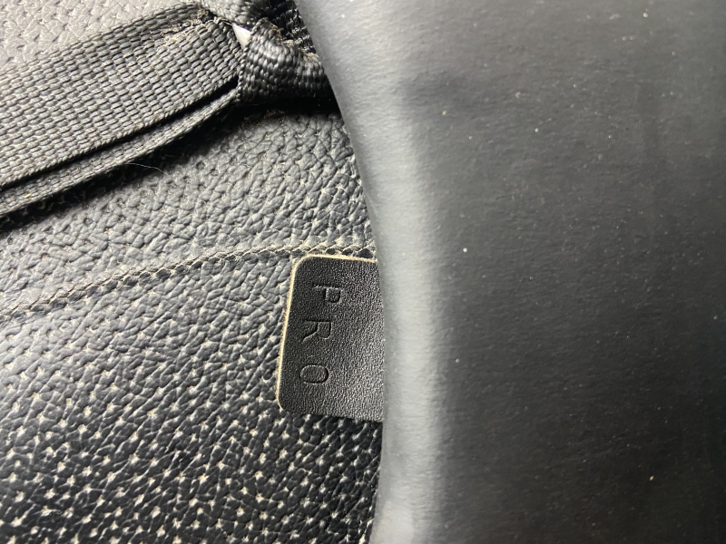 17 inch Voltaire Adelaide Black Wide - Image 5