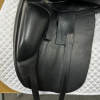 17.5 inch Exselle Dressage Black Medium Wide - Image 2