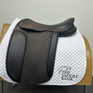 17.5 inch Black Country Classic Show Brown Wide